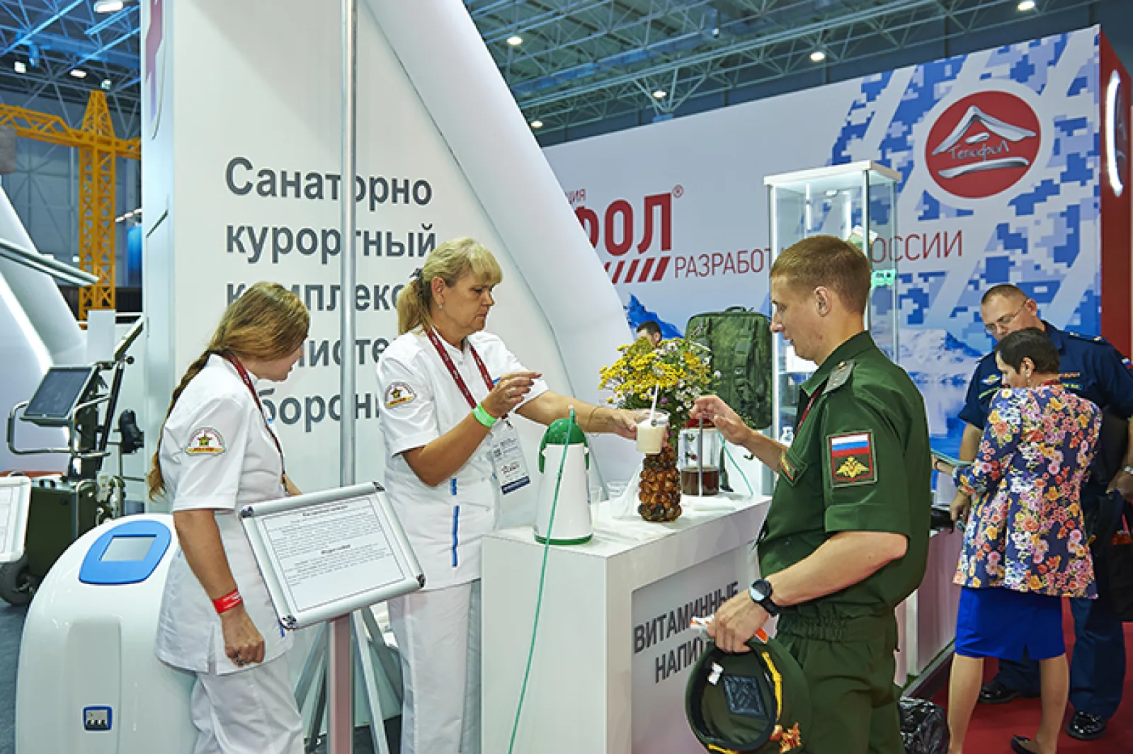Стенд для Главного Военно-Медицинского Управления Министерства Обороны РФ — фото 5