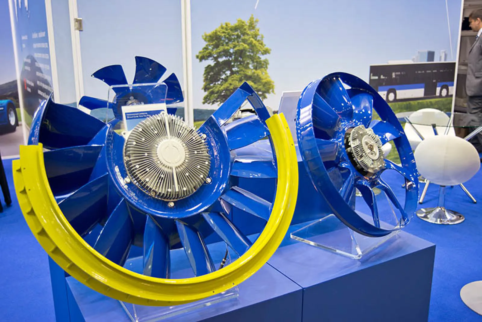 Стенд для BorgWarner — фото 4