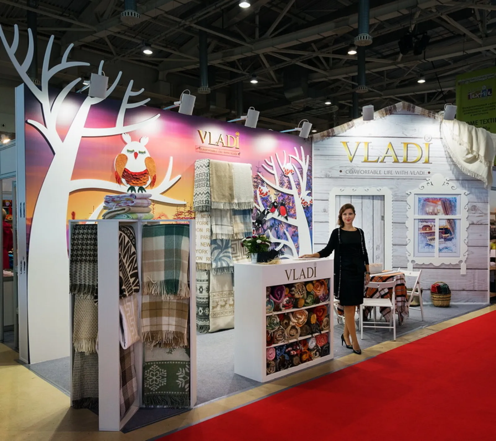 Стенд для компаниии VLADI