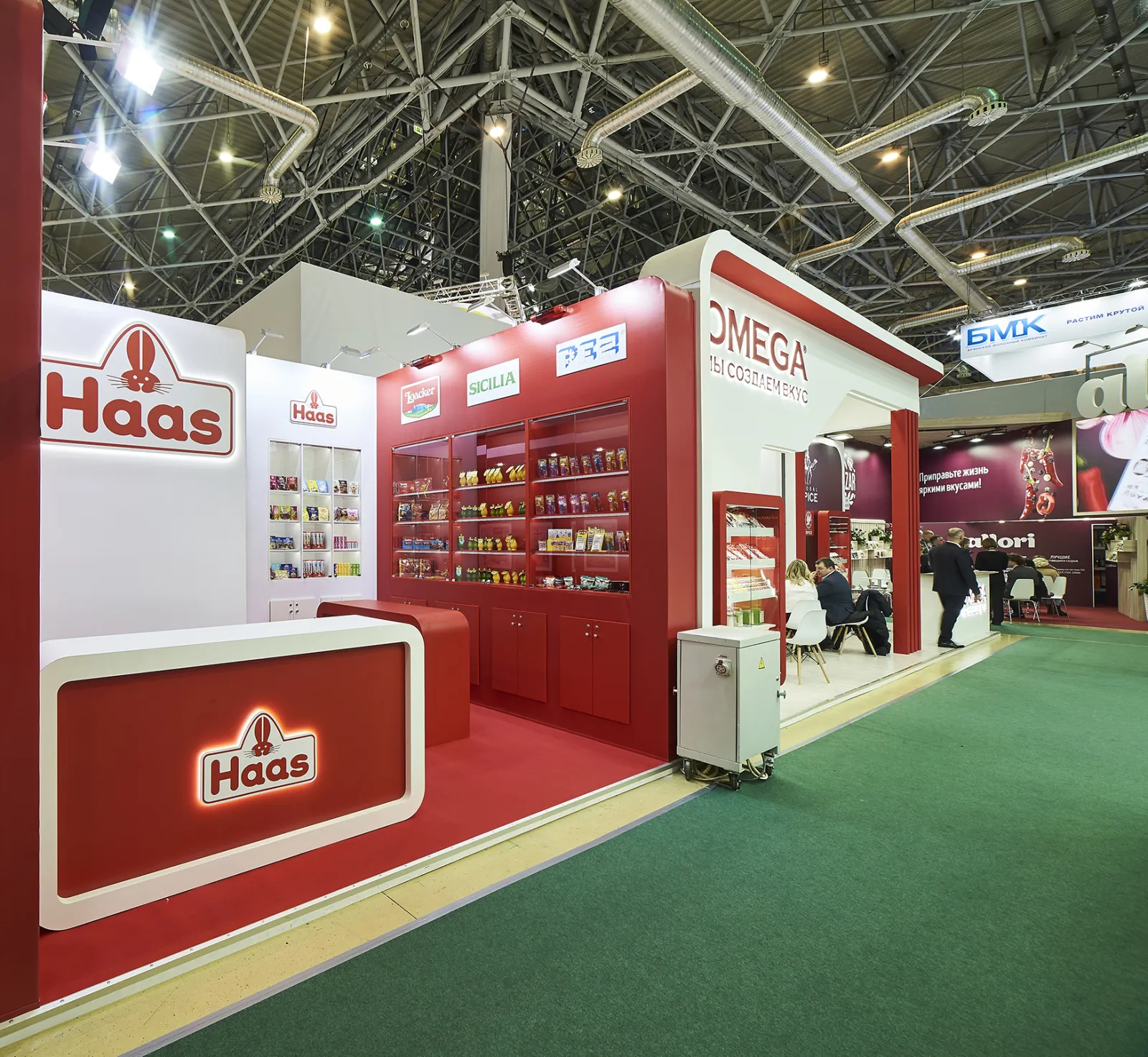Стенд для компании HAAS