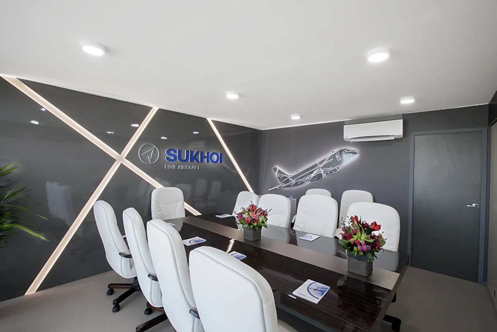 Stand for United Aircraft Corporation — фото 2