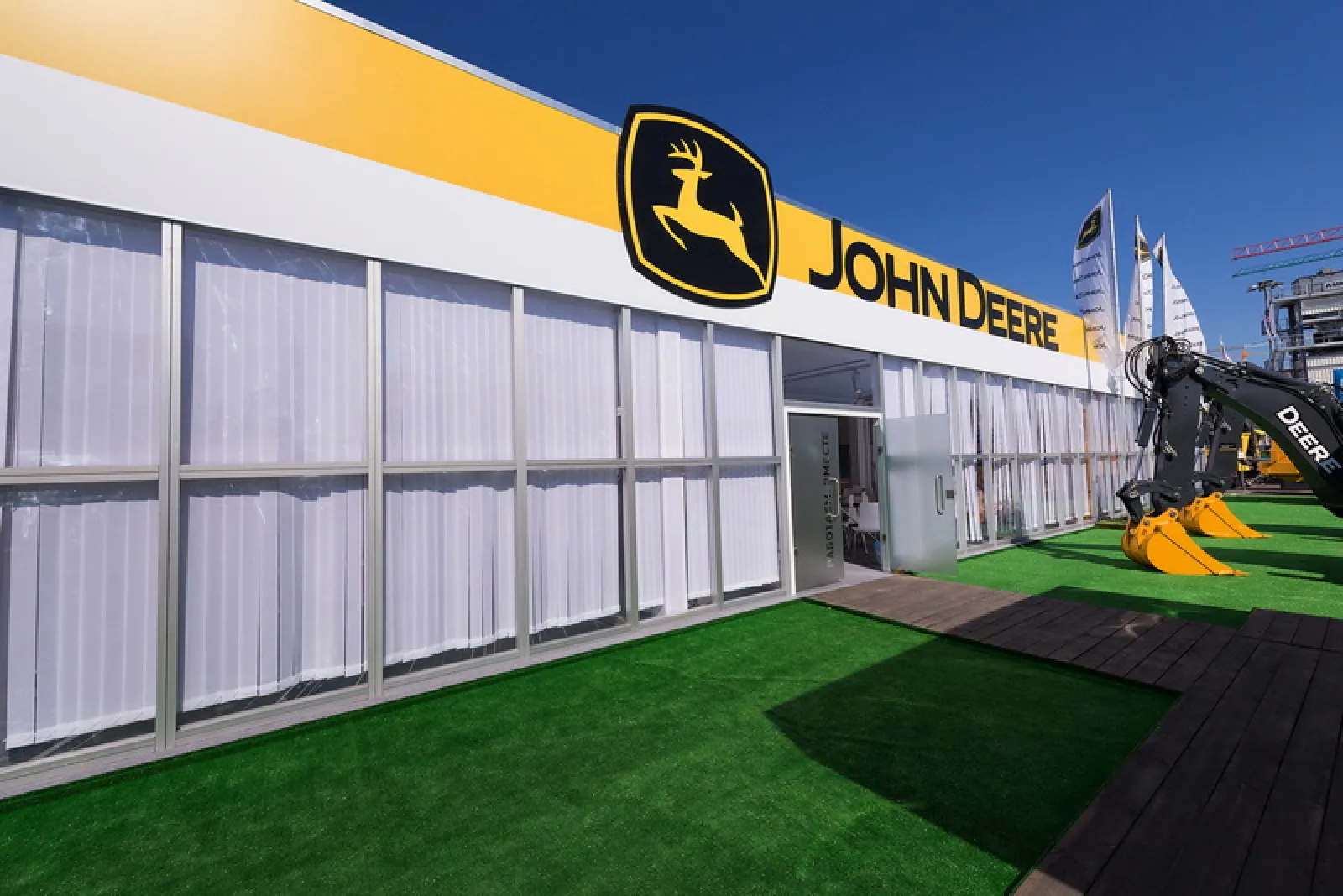 Стенд для компании John Deer — фото 11