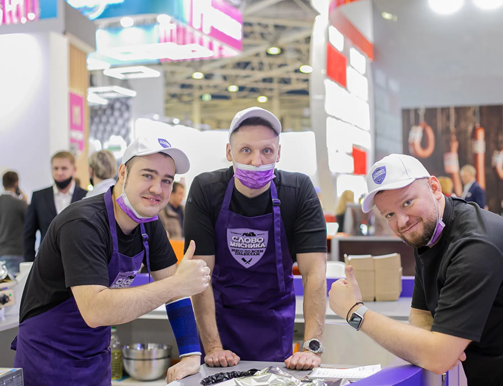 Стенд для компании Русагро, бренд "Слово Мясника" — фото 9