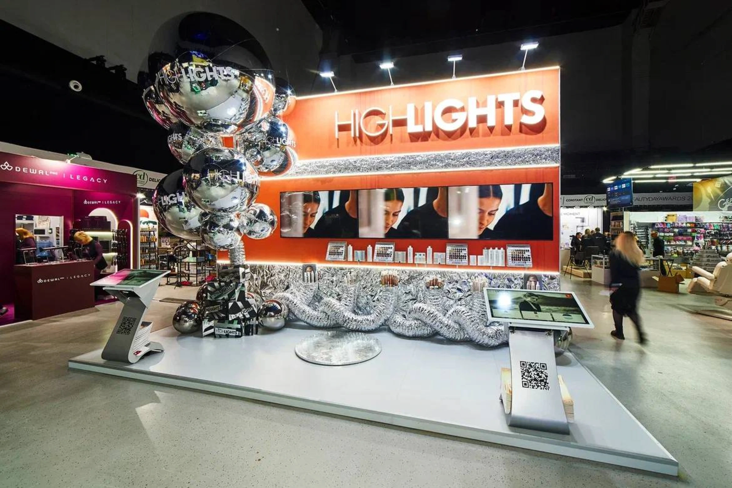 Выставочный стенд "Highlights" на 13-м конгрессе парикмахеров и барберов "BEAUTYDAYproHAIR"