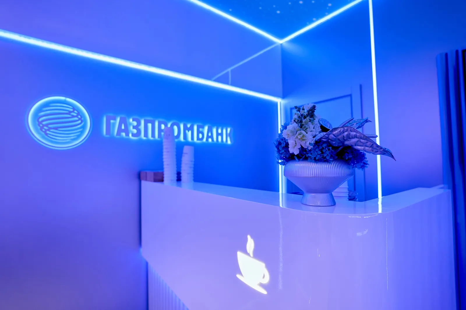 Стенд для Газпромбанка — фото 10