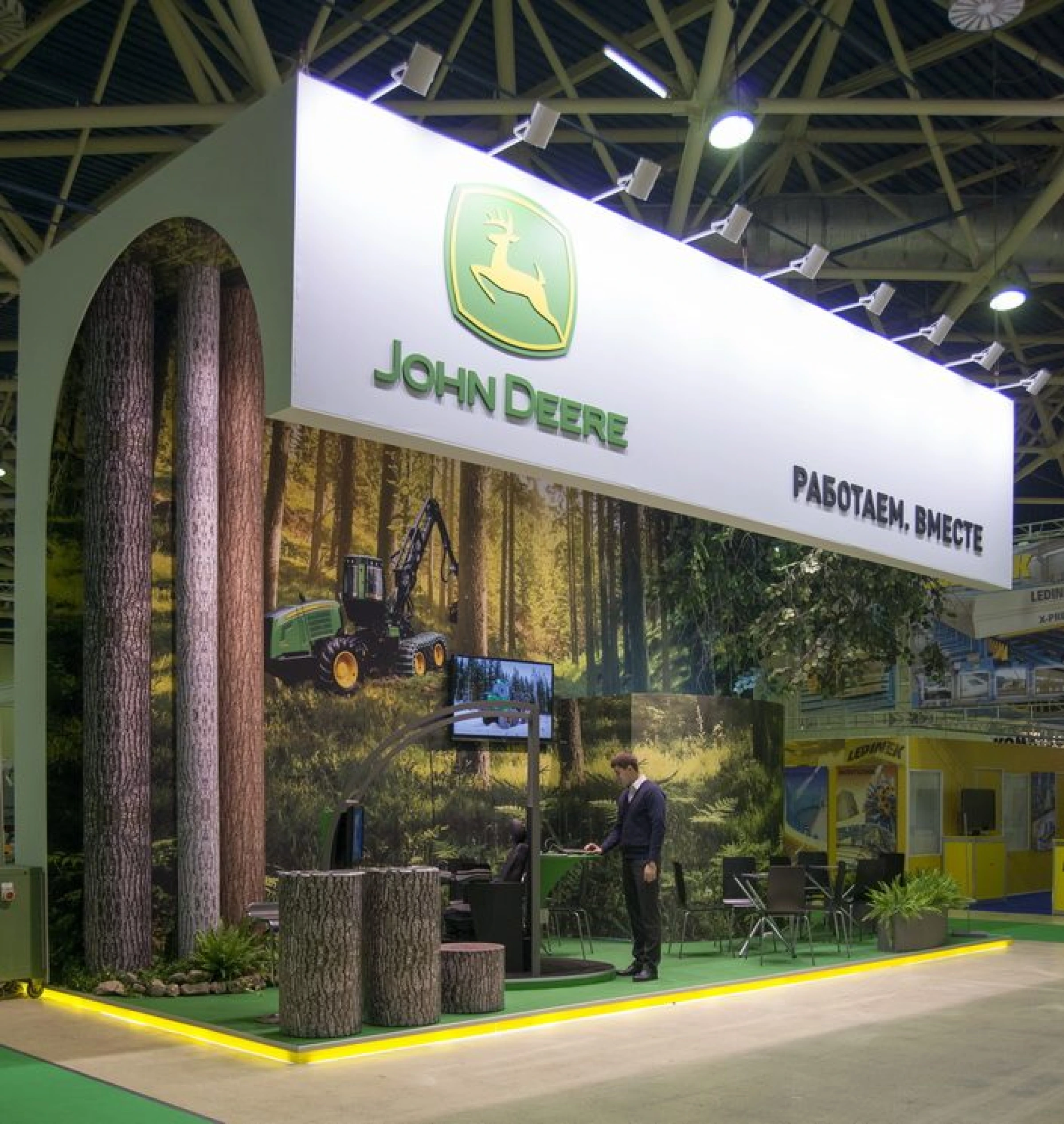 Stand for John Deere